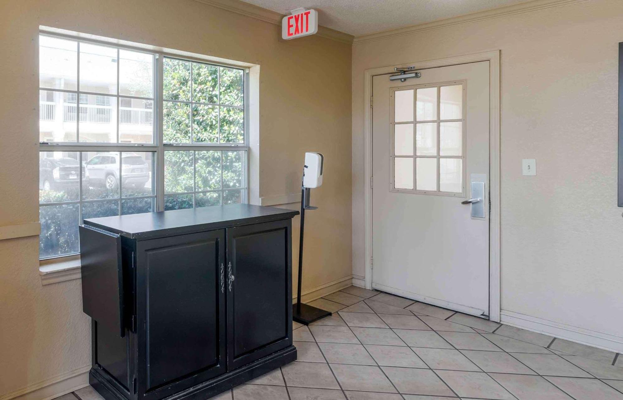 Extended Stay America Select Suites - Atlanta - Perimeter - Hammond Drive Sandy Springs Esterno foto